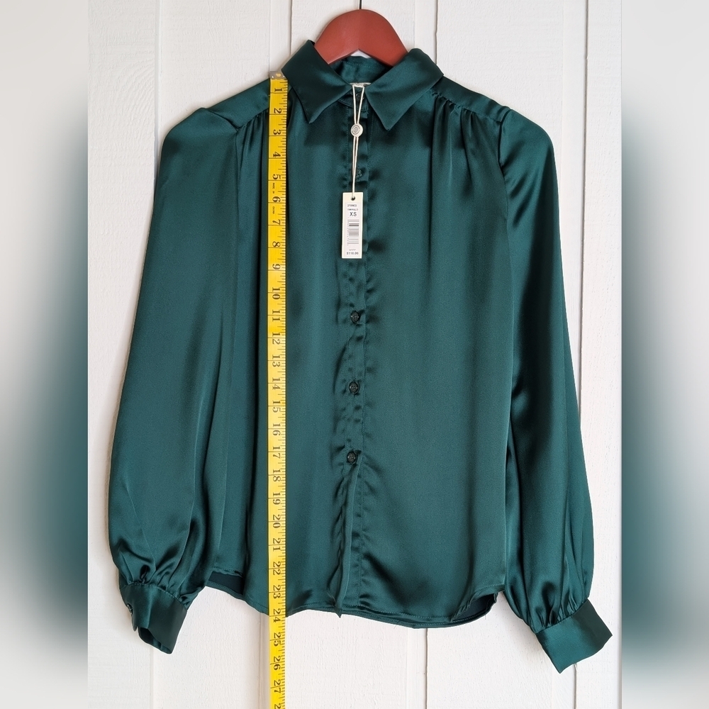MAX STUDIO Emerald Green Blouse Polyester Women's Long Sleeve Size XS - Picture 15 of 17